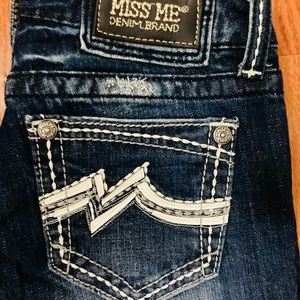 MISS ME - sz 25 straight-approx. 32” inseam